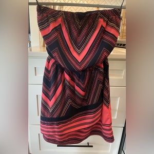 Express Chevron print strapless dress